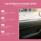 Polijst- en reinigingsspray voor alle oppervlakken in het auto-interieur